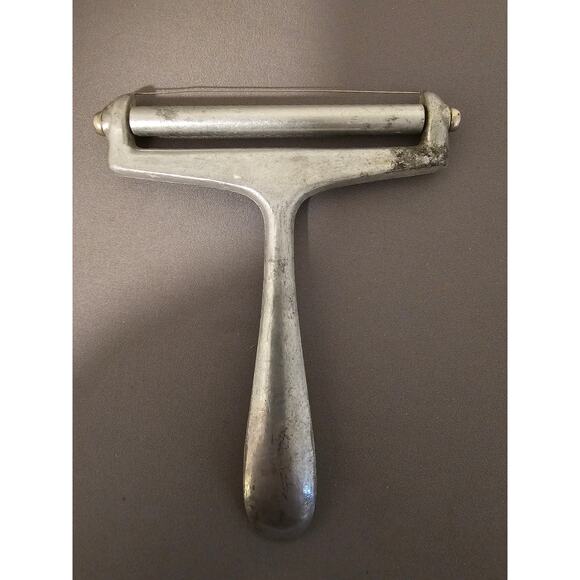 Vintage Aluminum Cheese Slicer - 3" (inches) wide - Made in Taiwan - Picture 1 of 5